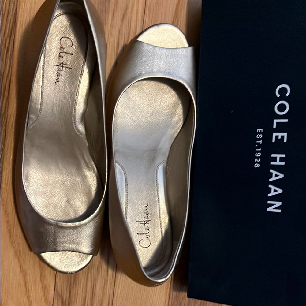 Cole Haan Gold Heels Elegant Design